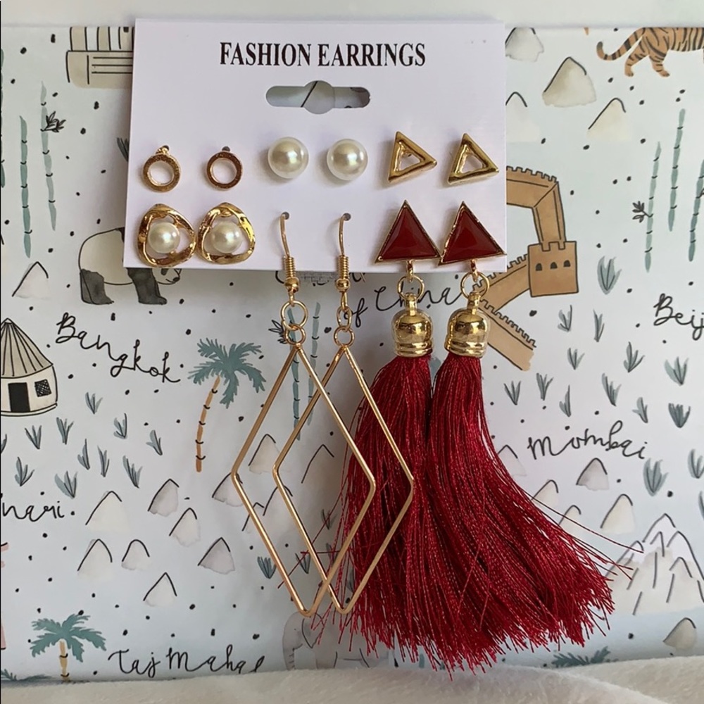 3/$25 🥀Set of 6 earrings🥀